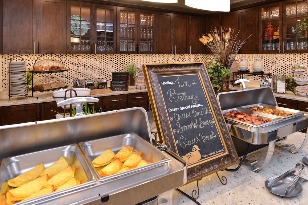 Homewood Suites By Hilton Cincinnati Mason - photo 37
