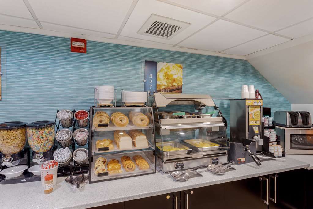 Best Western Plus Brooklyn Bay Hotel - photo 40