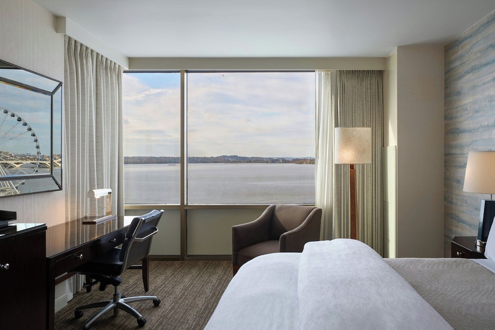 The Westin Washington National Harbor - photo 12