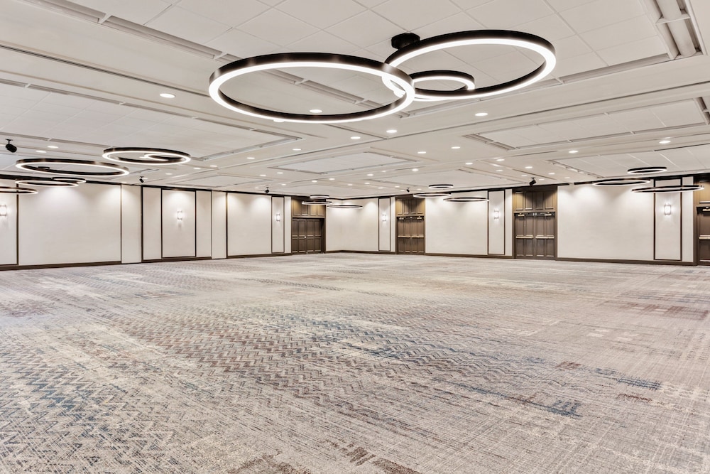 Delta Hotels by Marriott Burlington - photo 31