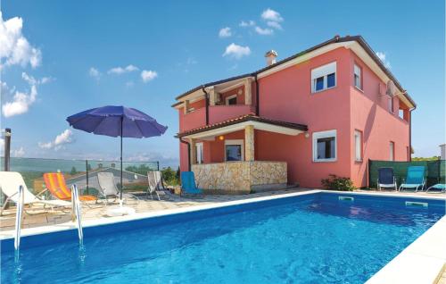 Five Bedroom Holiday Home In Banjole — 4-Star Luxury Hotel in Medulin, Croatia