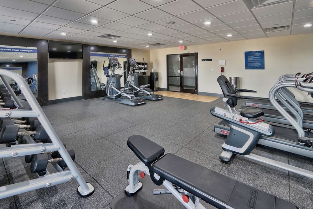 Hampton Inn & Suites Guthrie - photo 32