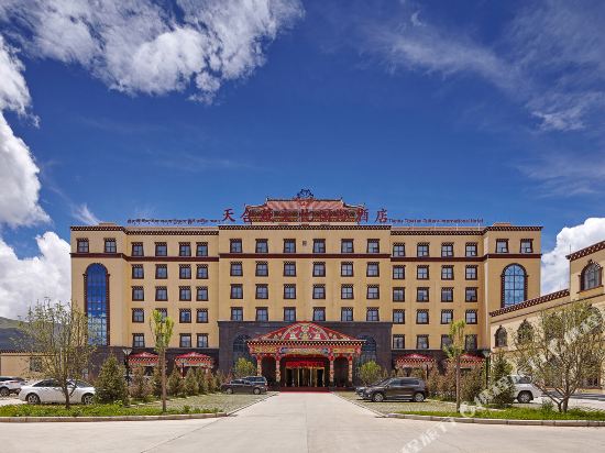 Tianhe Tibetan Culture International Hotel in Ganzi, People's Republic of China