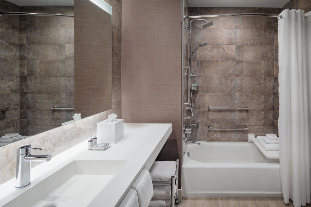 AC Hotel by Marriott Fort Lauderdale Airport - photo 24