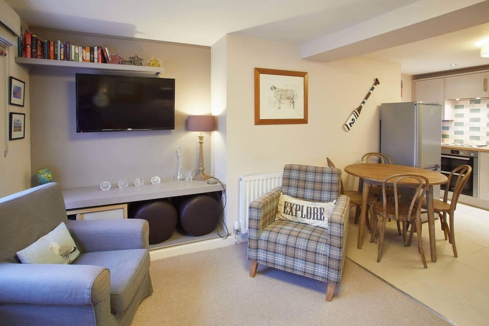 Host & Stay Spyglass 1708