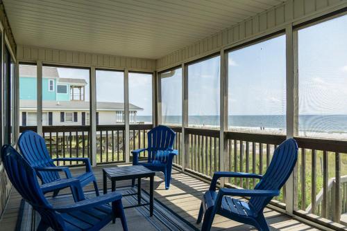 A Bella Vista by Oak Island Accommodations - photo 9