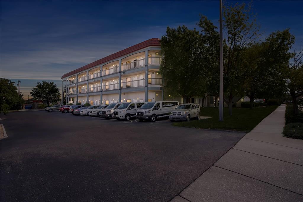 Quality Inn & Suites Albuquerque - photo 6