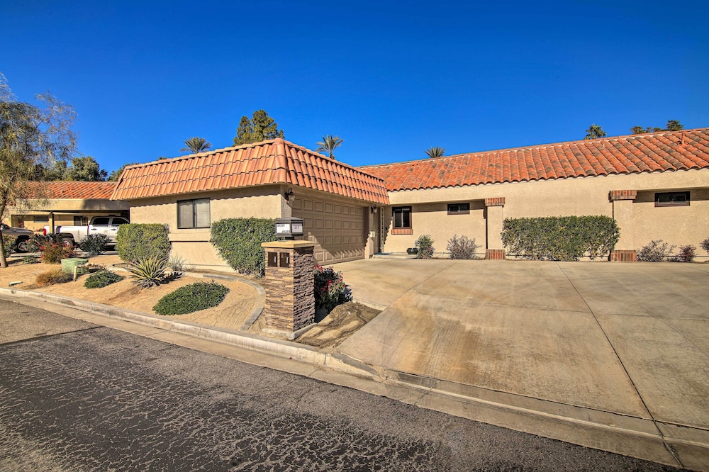 Updated Palm Desert Escape w Resort Amenities - photo 15