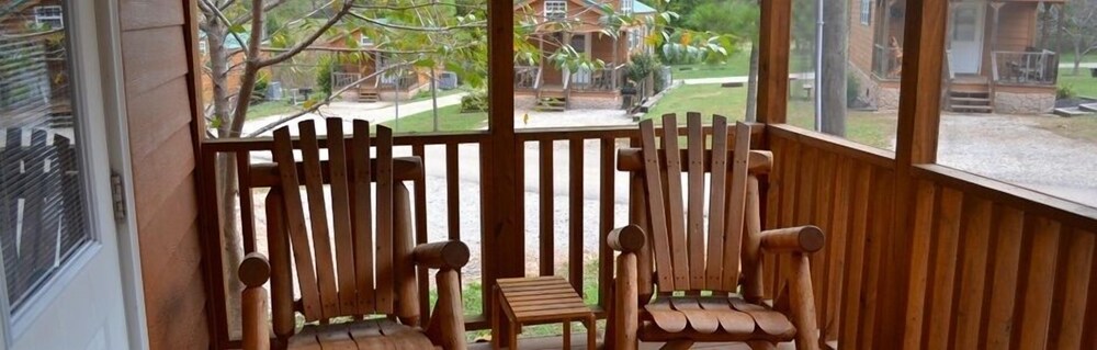 Yogi Bear's Jellystone Park Camp Resort - photo 18