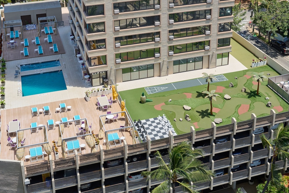 Holiday Inn Express Waikiki by IHG - photo 54