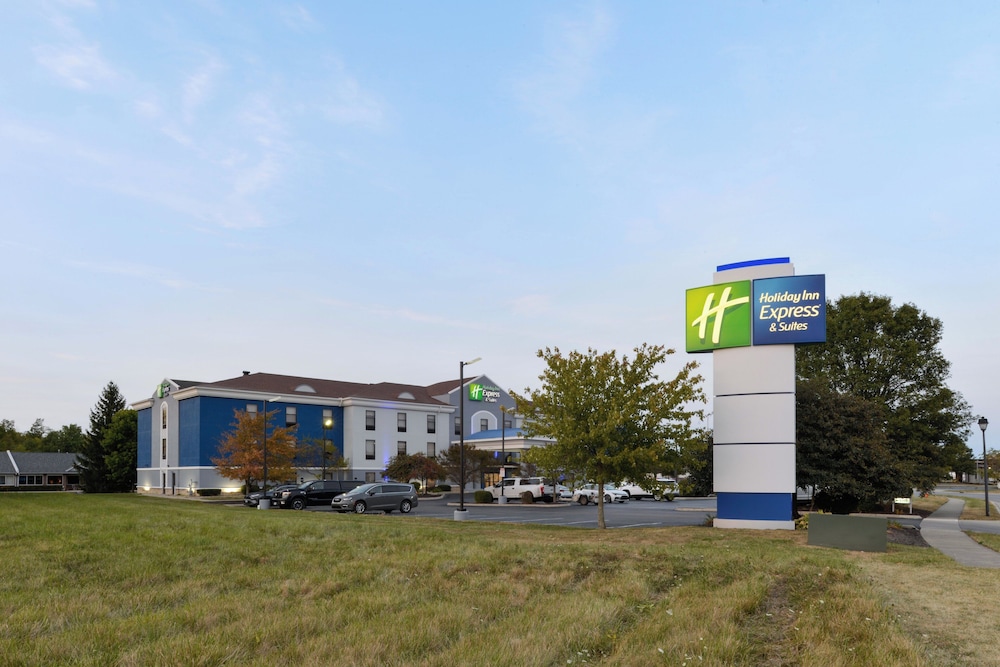 Holiday Inn Express Hotel and Suites Marysville by IHG - photo 73