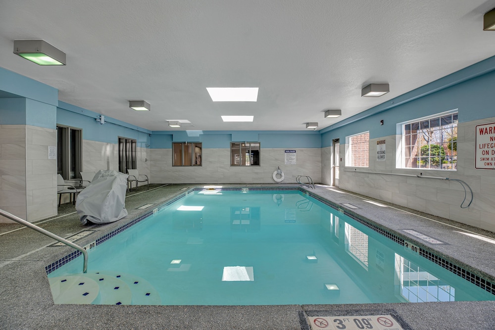 Holiday Inn Express Hotel & Suites Portland Jantzen Beach by IHG - photo 77