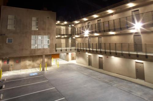 Downtown Berkeley Inn - carbon neutral hotel in Berkeley