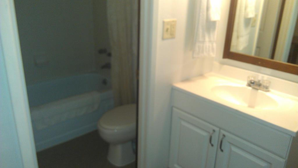 Bremerton Inn - photo 18