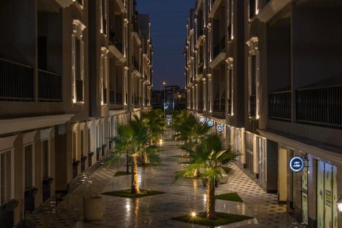 luxury 3BR Condo Near the Boulevard — 4-Star Luxury Hotel in Riyadh, Saudi Arabia