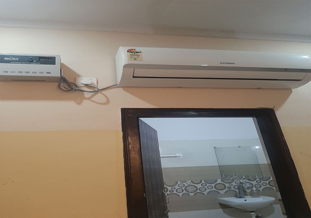 Hotel Jyoti Palace Vrindavan - carbon neutral hotel in Vrindavan