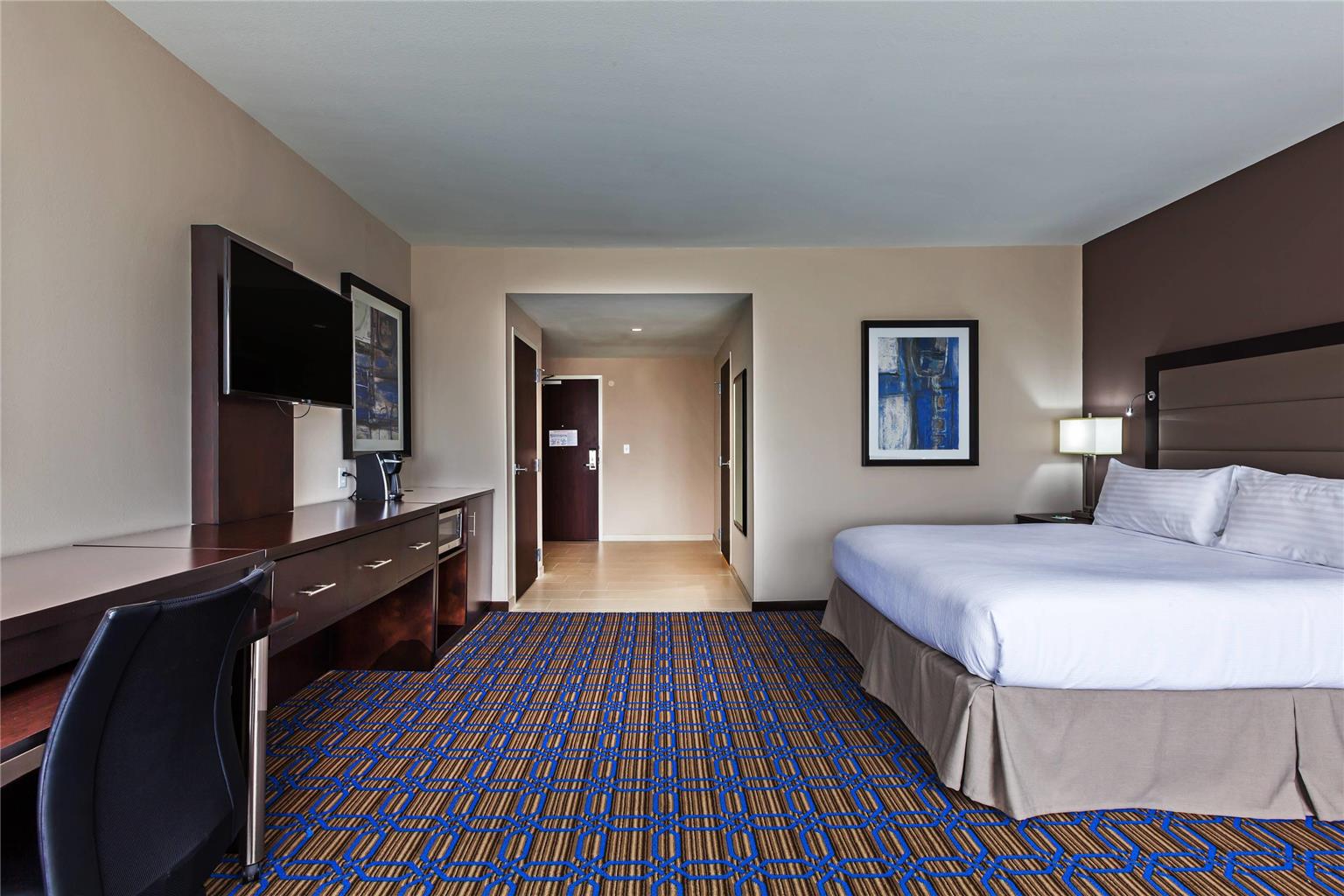 Clarion Hotel The Colony Plano West - photo 9