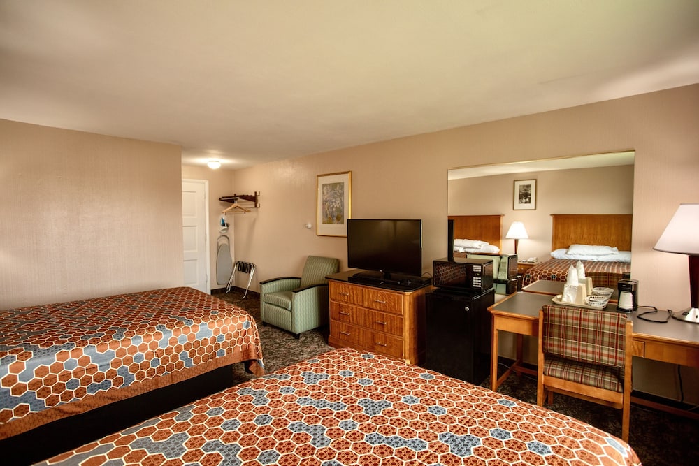 Budget Inn Syracuse Airport - photo 14