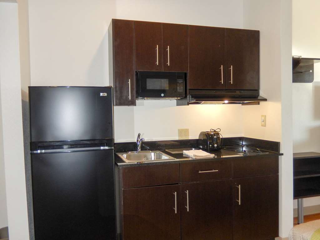 Studio 6 Yukon OK - photo 16