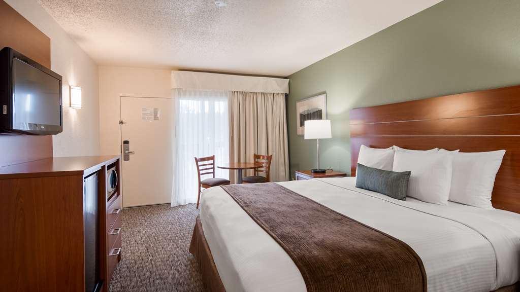 Best Western Buffalo Ridge Inn - photo 9