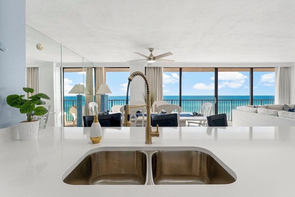 Sandpiper Beacon Beach Resort - photo 167
