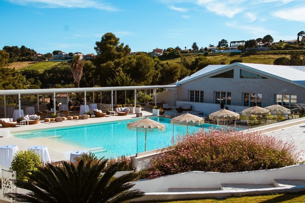 Nu Aria Taunus Relais in Numana, Italy