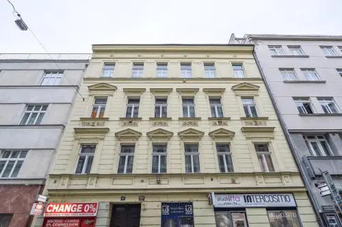 Wenceslas Square Apartment — 4-Star Luxury Hotel in Prague, Czech Republic