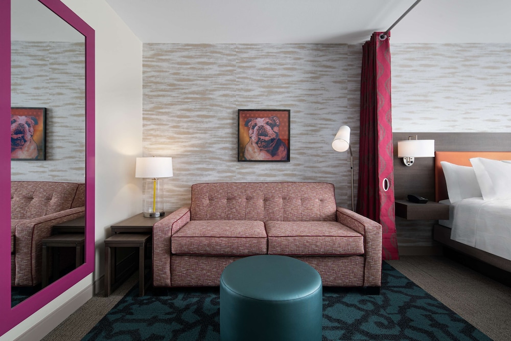Home2 Suites by Hilton Des Moines at Drake University - photo 19