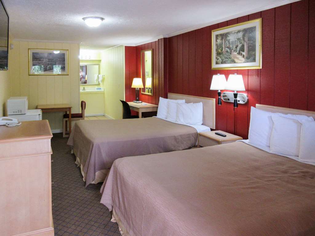 Rodeway Inn Kansas City Downtown Area - photo 5