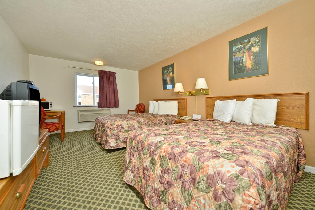 Americas Best Value Inn Marion IL - photo 9