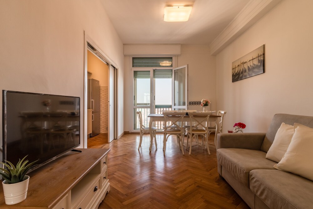 Padova Tower City View Maestrale in Padova, Italy