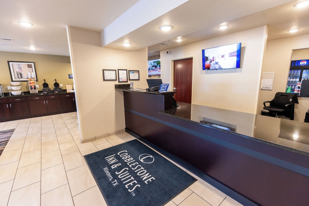 Cobblestone Inn & Suites Winters - photo 11
