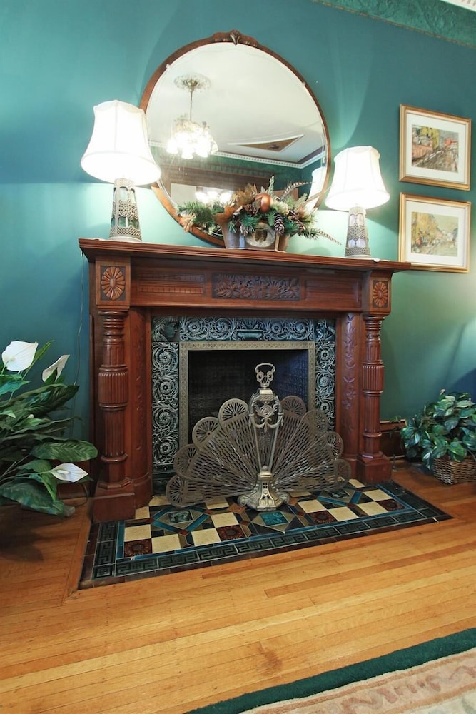 Old Northside Bed & Breakfast - photo 34