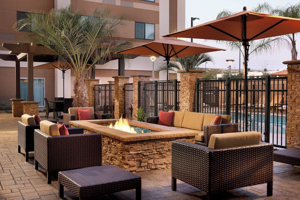 Courtyard San Diego Oceanside - photo 35