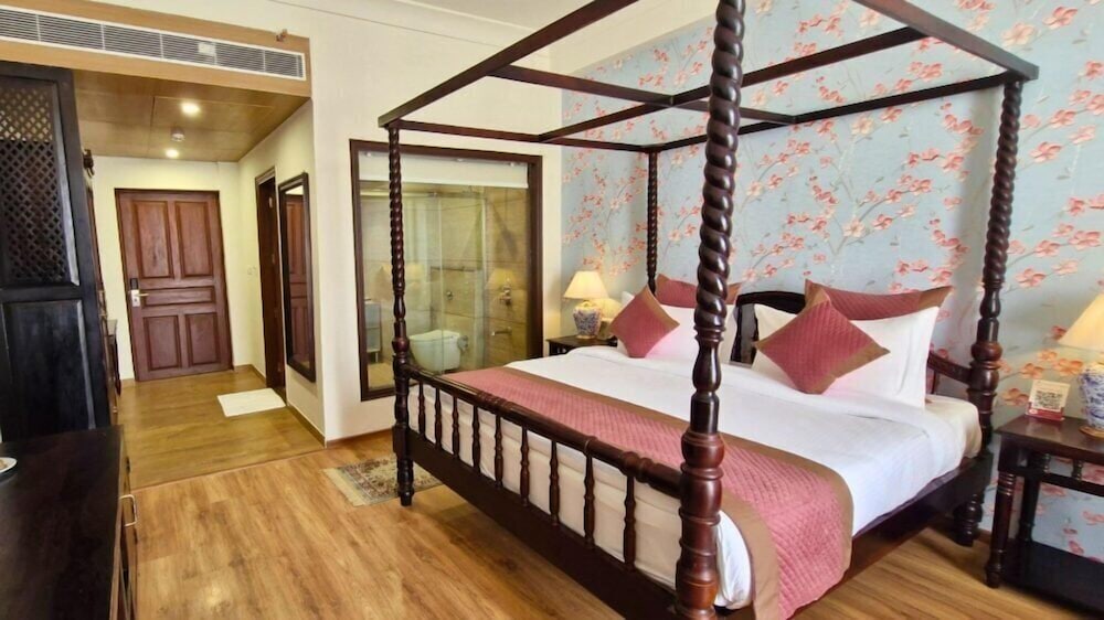 Hotel Raj Vilas The Palace in Orchha, India