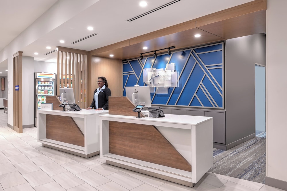 Holiday Inn Express & Suites Austin Airport East by IHG - photo 59