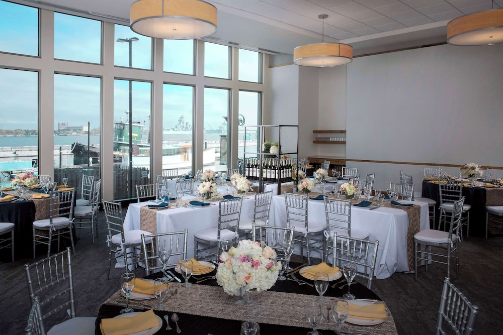 Hilton Philadelphia at Penn's Landing - photo 64