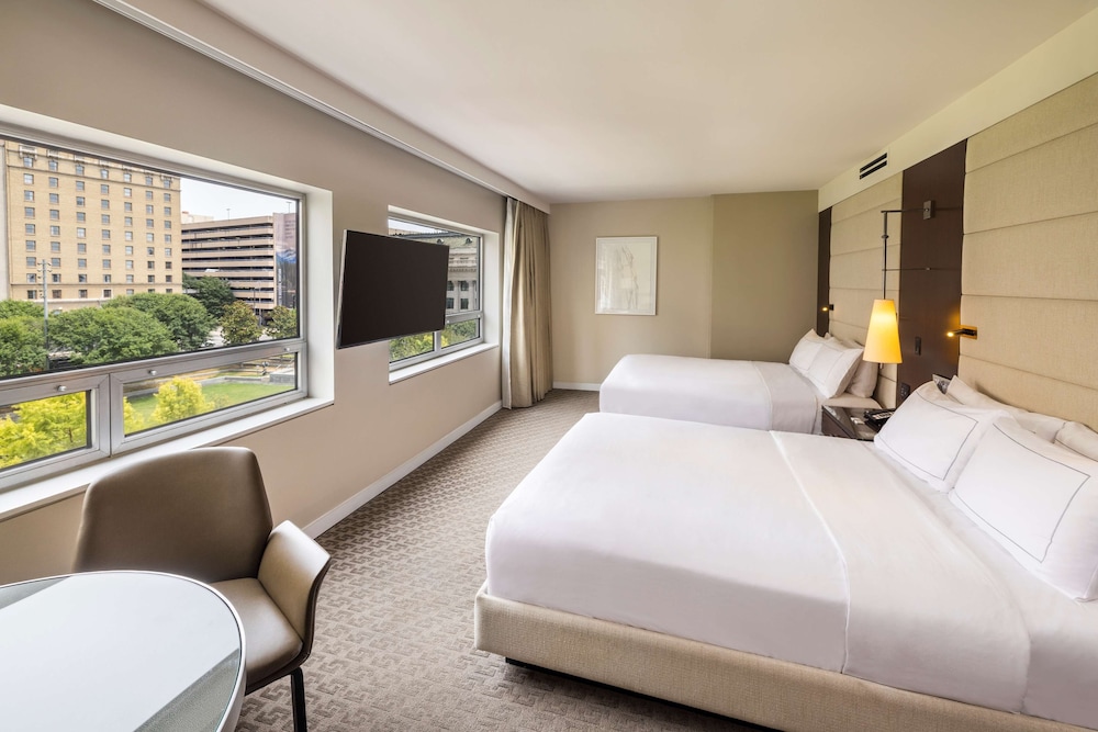The Statler Dallas Curio Collection By Hilton - photo 120