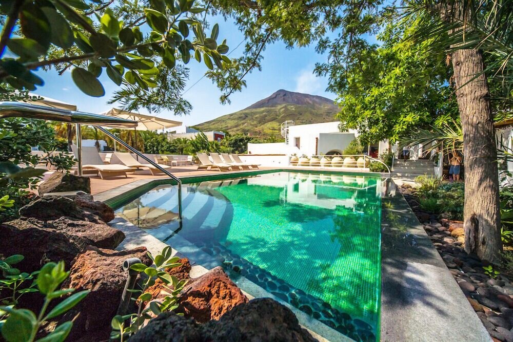Il Gabbiano Relais in Stromboli — 4-Star Luxury Hotel in Lipari, Italy