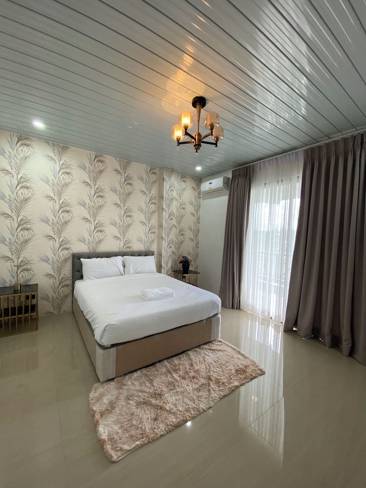 Leonas By Rsm — Tagaytay — photo 4
