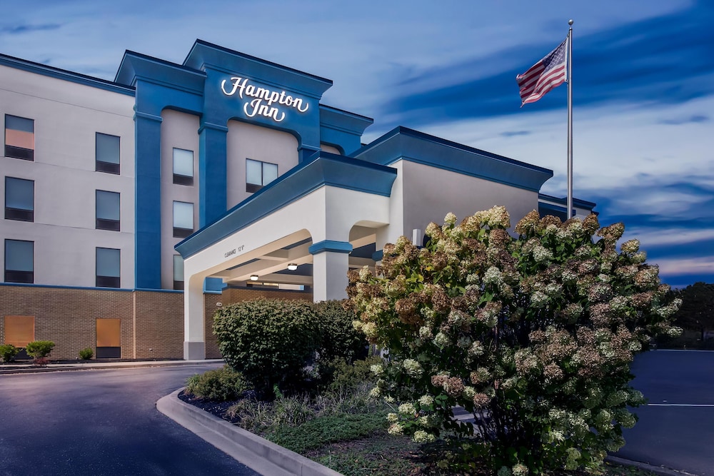 Hampton Inn Huntington University Area - photo 48