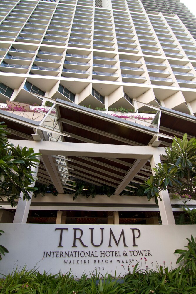 Gaia Hawaii at Trump Waikiki Hotel - photo 30