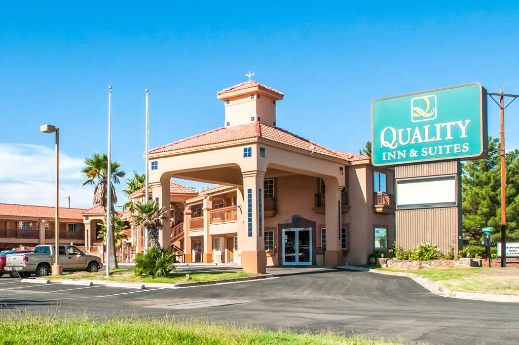Quality Inn & Suites Las Cruces University Area - photo 4