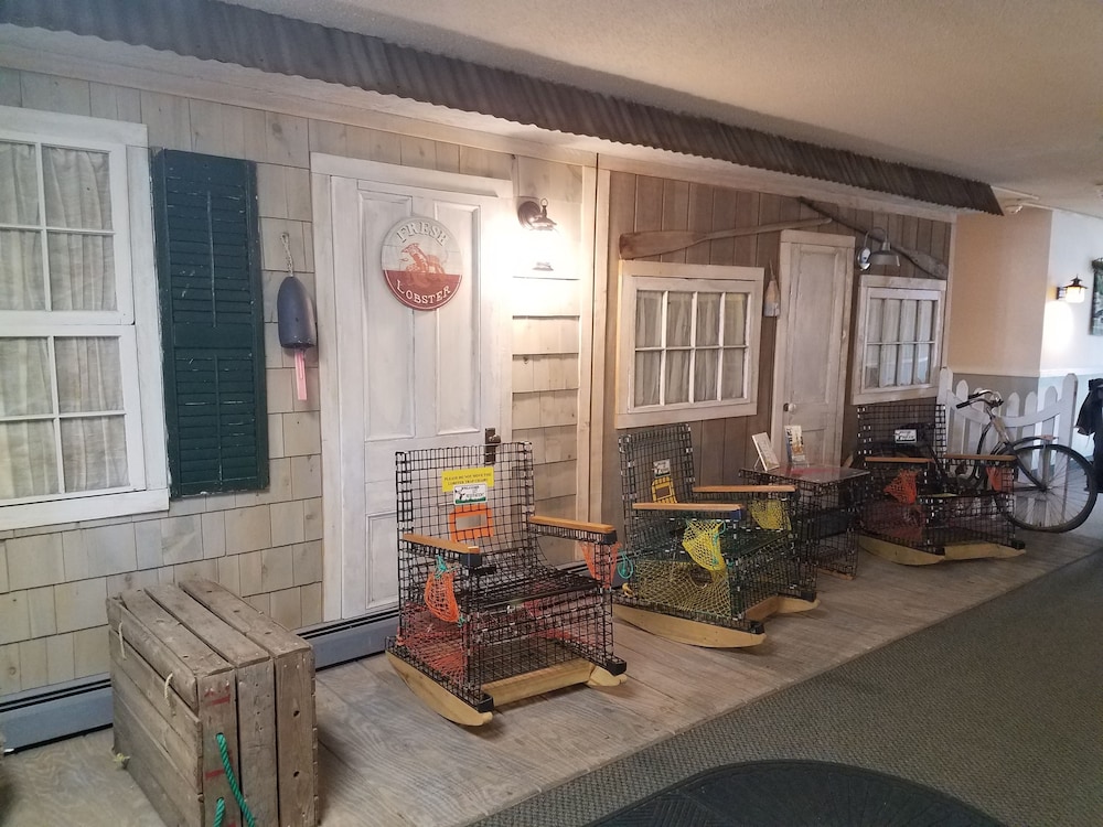 Vacationland Inn & Suites - photo 19