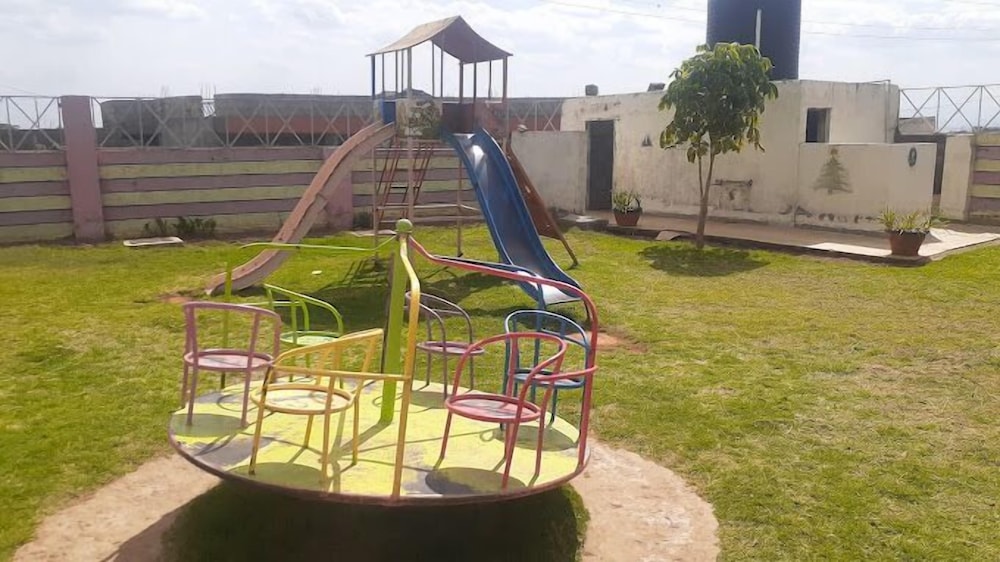 Children's play area - outdoor