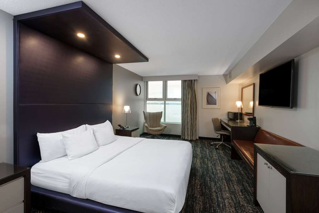 41 Lakefront Hotel Trademark Collection By Wyndham - photo 22