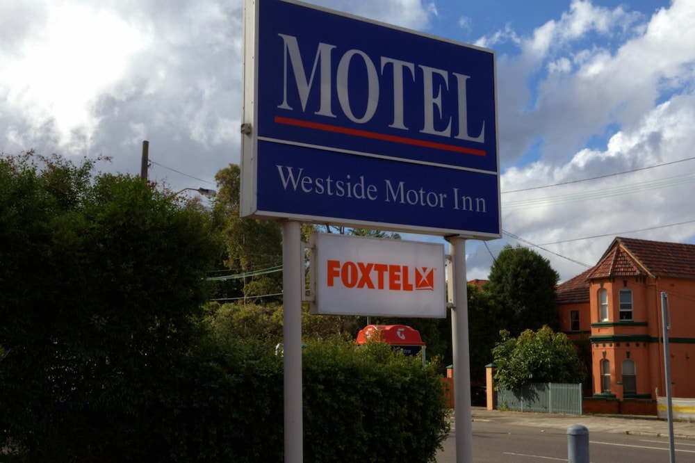 Westside Motor Inn - carbon neutral hotel in Ashfield
