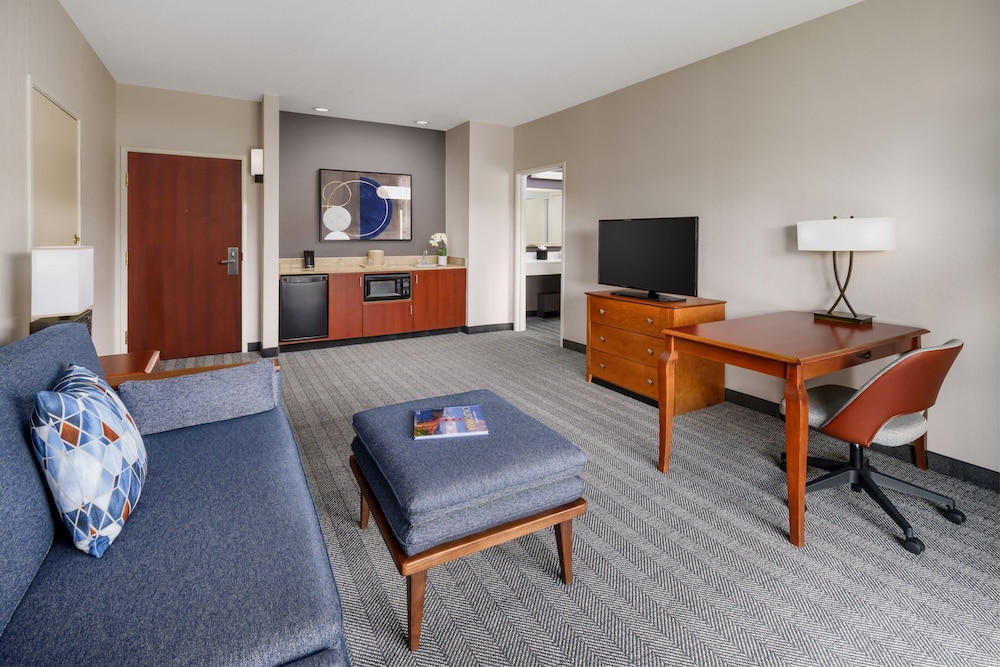 Courtyard by Marriott Sacramento Folsom - photo 19