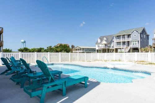 Wait N Sea by Oak Island Accommodations - photo 2