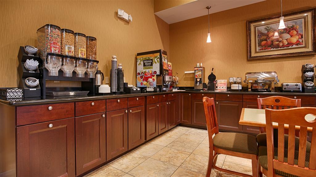Best Western Plus New Caney Inn & Suites - photo 48